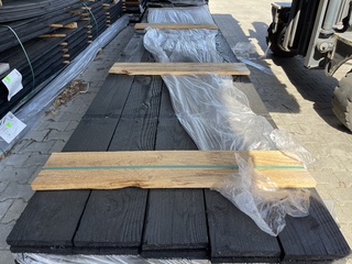 Ca. 24x Douglas planken fijnbezaagd zwart gecoat, 24x200mm, lengte 450